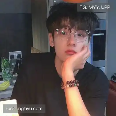 瞿柯耀